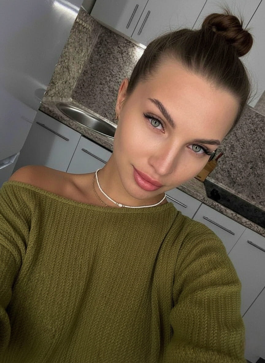 Elen ready for evening in Zurich